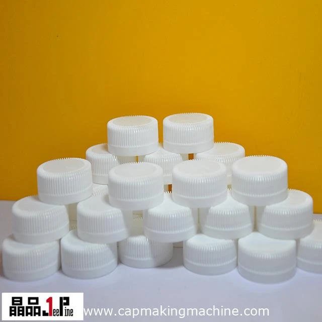 Plastic fles dop machine